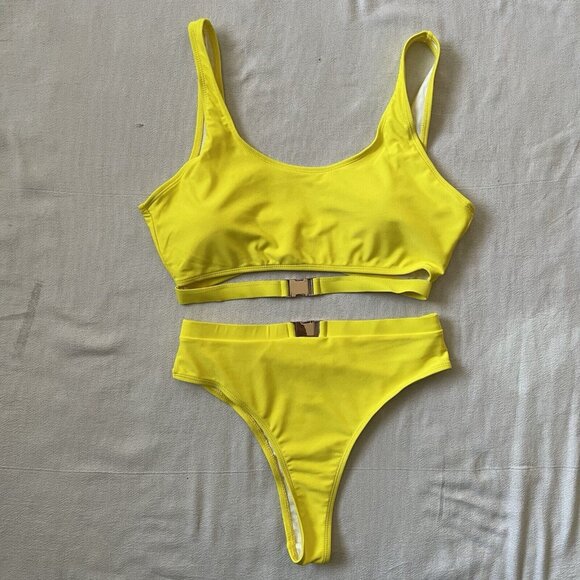 Buckle Other - Yellow Tank Top Buckle Strap Bikini Sets Never Worn Size Large